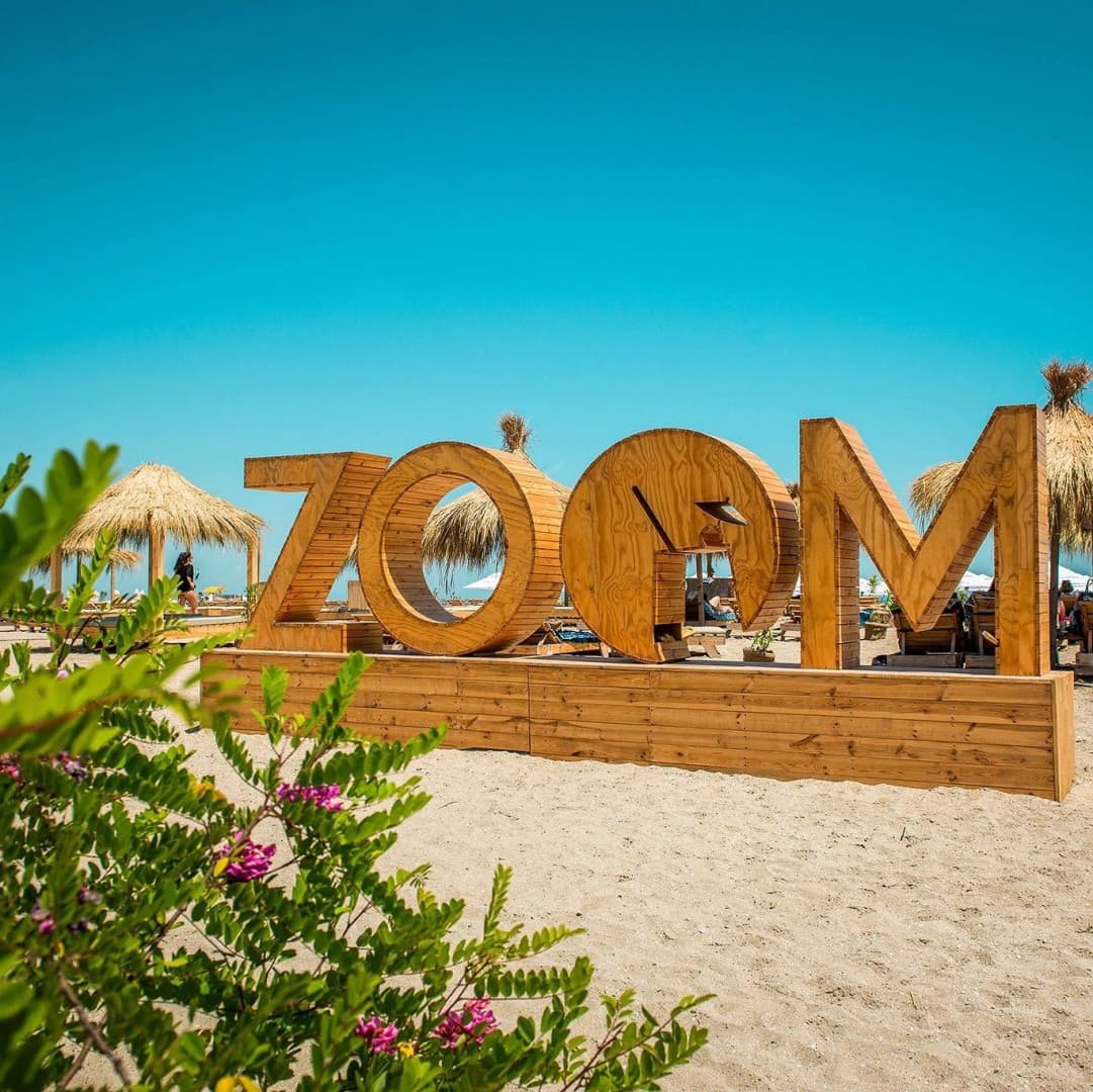 Zoom Beach